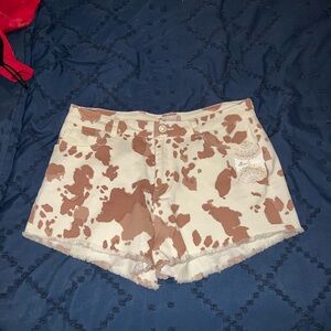 Large cow Print Altrd state shorts